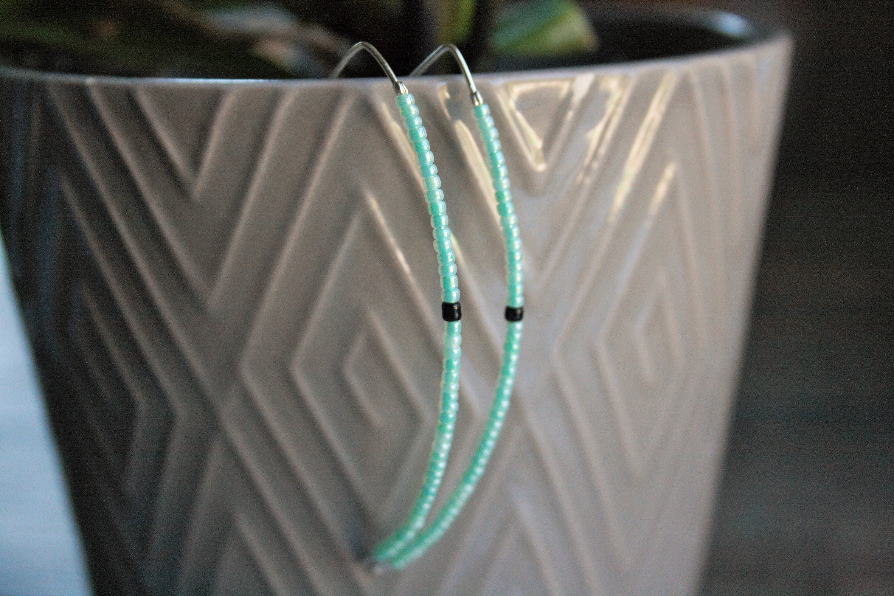 Boho Silver Threader Earrings / Minimalist earring / Seed bead earrings / Earrings dangle / Long dangle earrings / Free shipping U.S