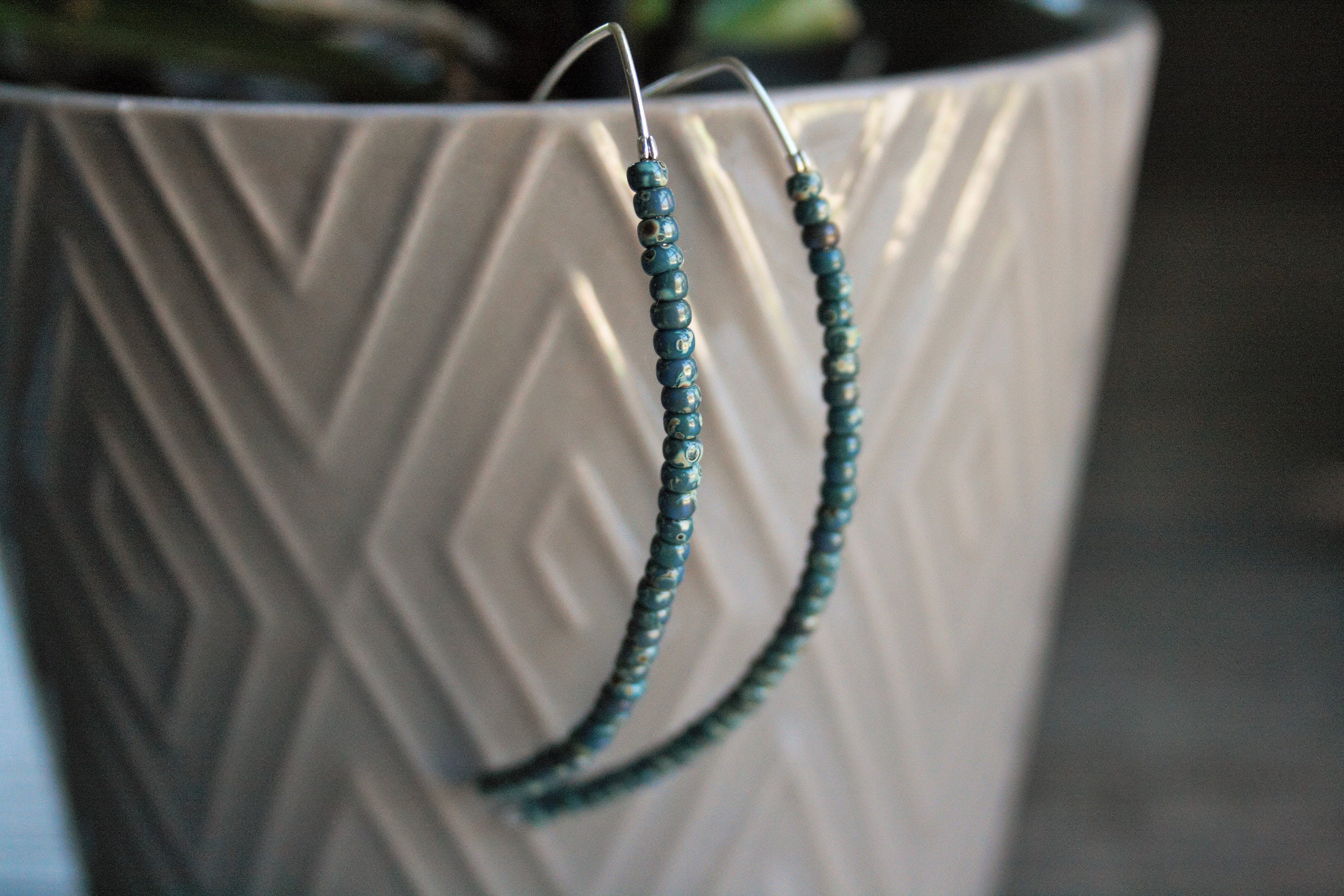 Boho Silver Threader Earrings / Minimalist earring / Seed bead earrings / Earrings dangle / Long dangle earrings / Free shipping U.S