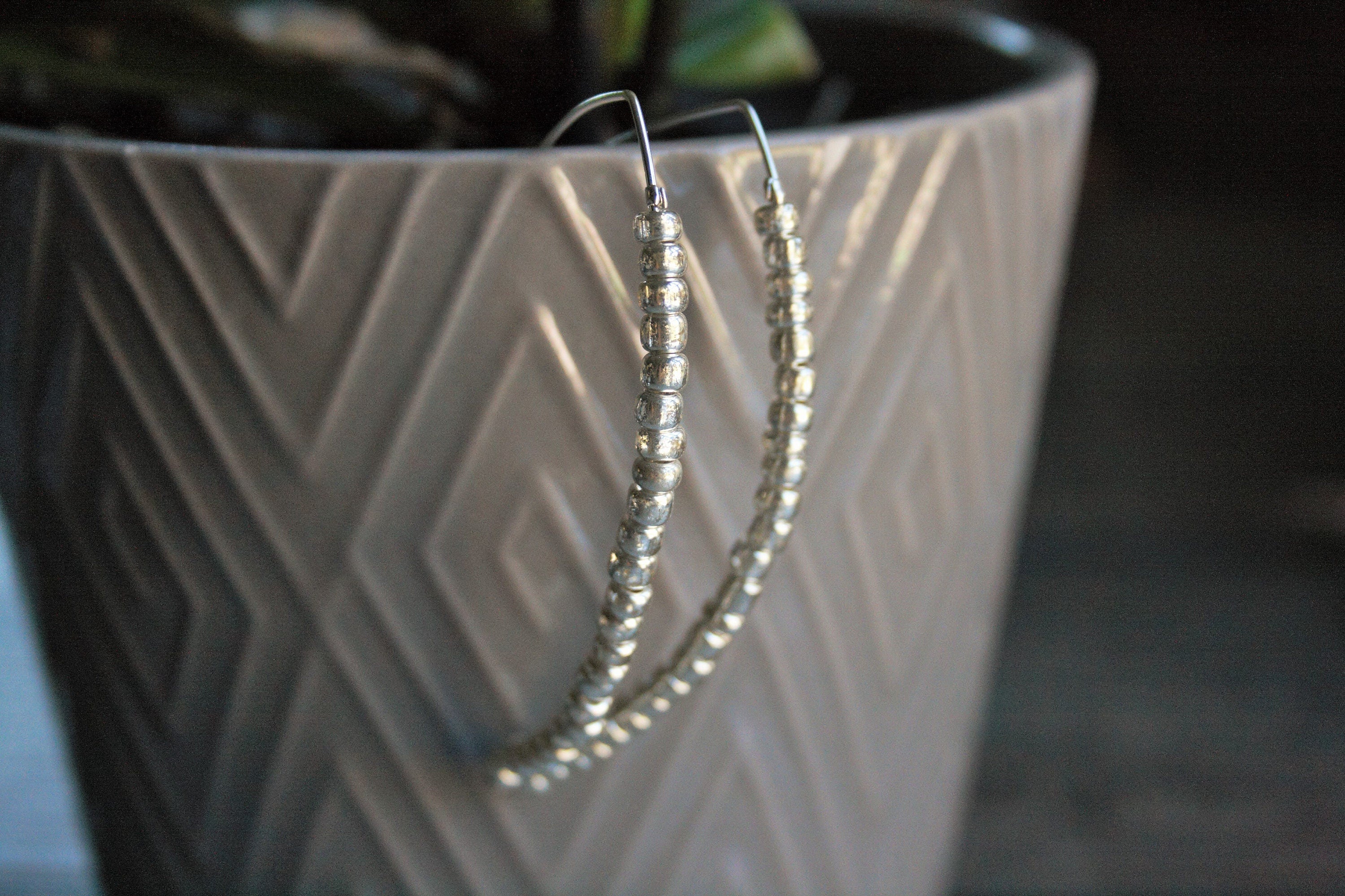 Boho Silver Threader Earrings / Minimalist earring / Seed bead earrings / Earrings dangle / Long dangle earrings / Free shipping U.S