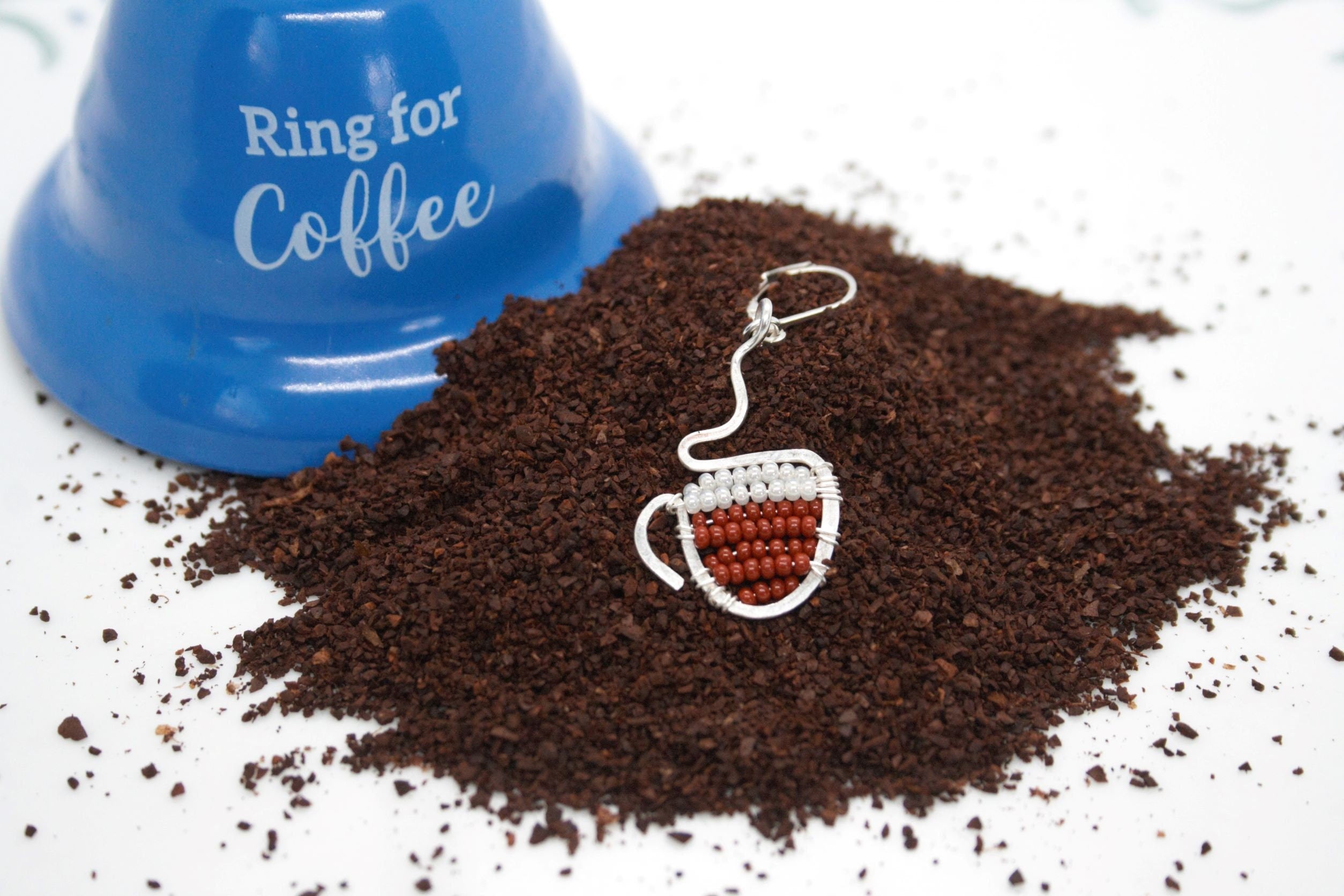 Beautiful Short Coffee cup earrings / Espresso cup / Starbucks earrings / Dunkin donuts / teacup and coffee cup earrings / cappuccino cup