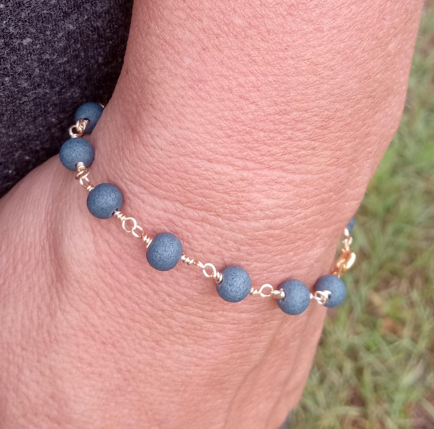 Minimalist Gold Wire Bracelet | Dainty Handmade Jewelry | Boho Beaded Bracelet Gift