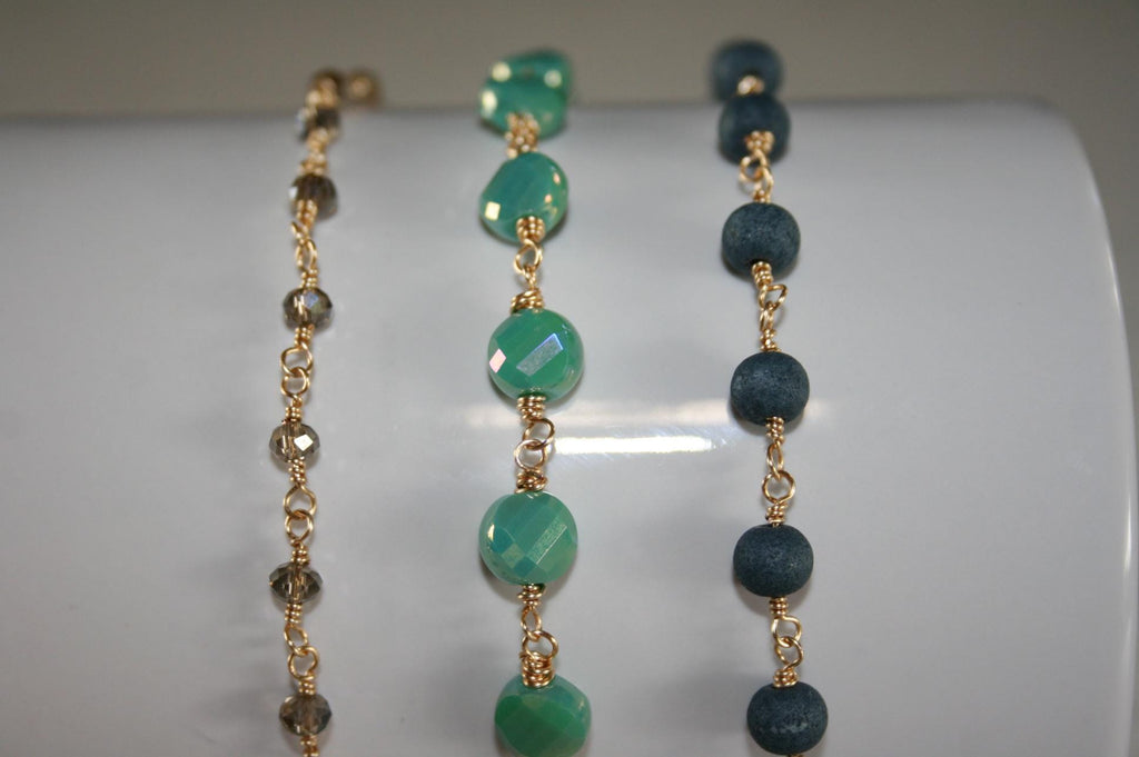 Minimalist Gold Wire Bracelet | Dainty Handmade Jewelry | Boho Beaded Bracelet Gift